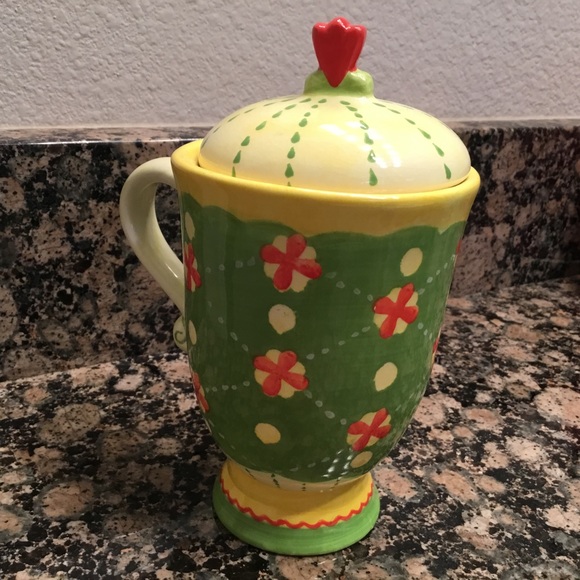 Kimberly Hodges Cupcakes and Cartwheels ceramic coffee/tee mug with cover - Picture 6 of 10